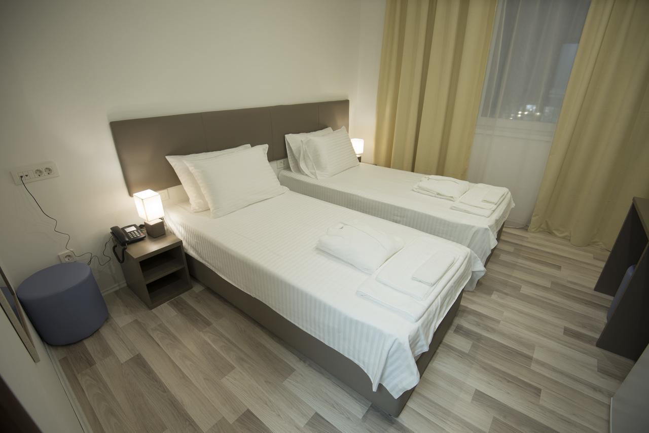 Hotel Village โอครีด ภายนอก รูปภาพ